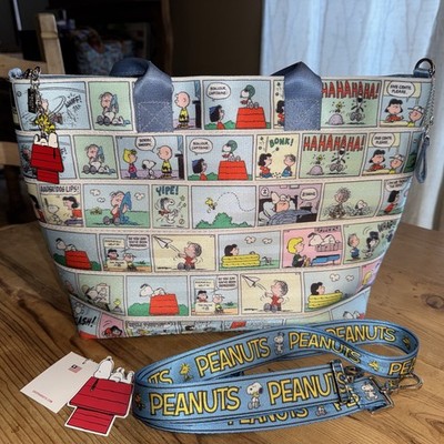 Harveys Seatbelt Bag Peanuts Snoopy Medium Streamline Tote Purse Gently Used