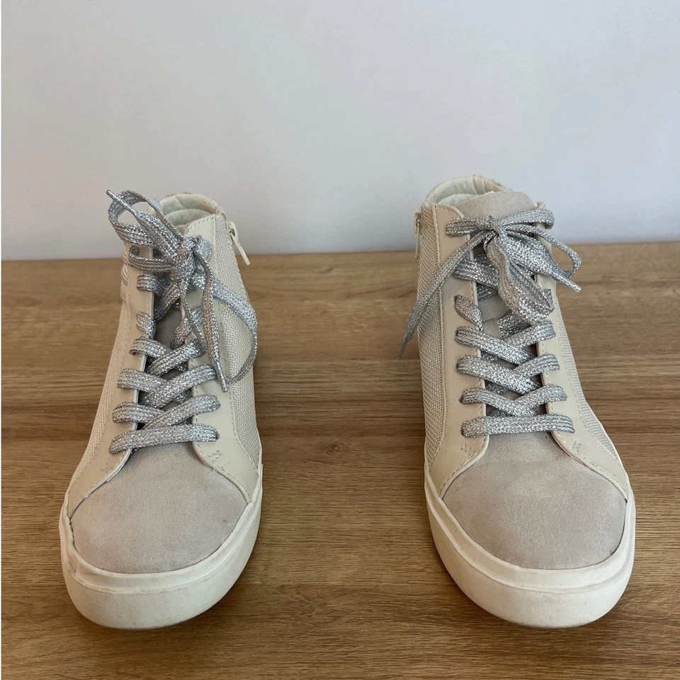Dolce Vita Zani High Top Sneaker Size 7.5 Cream Silver Metallic Side Zip Comfy - Image 3 of 4