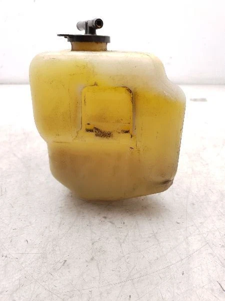 04-06 MONTAJE DEPÓSITO REFRIGERANTE RADIADOR LEXUS ES330  Foto 3 de 4