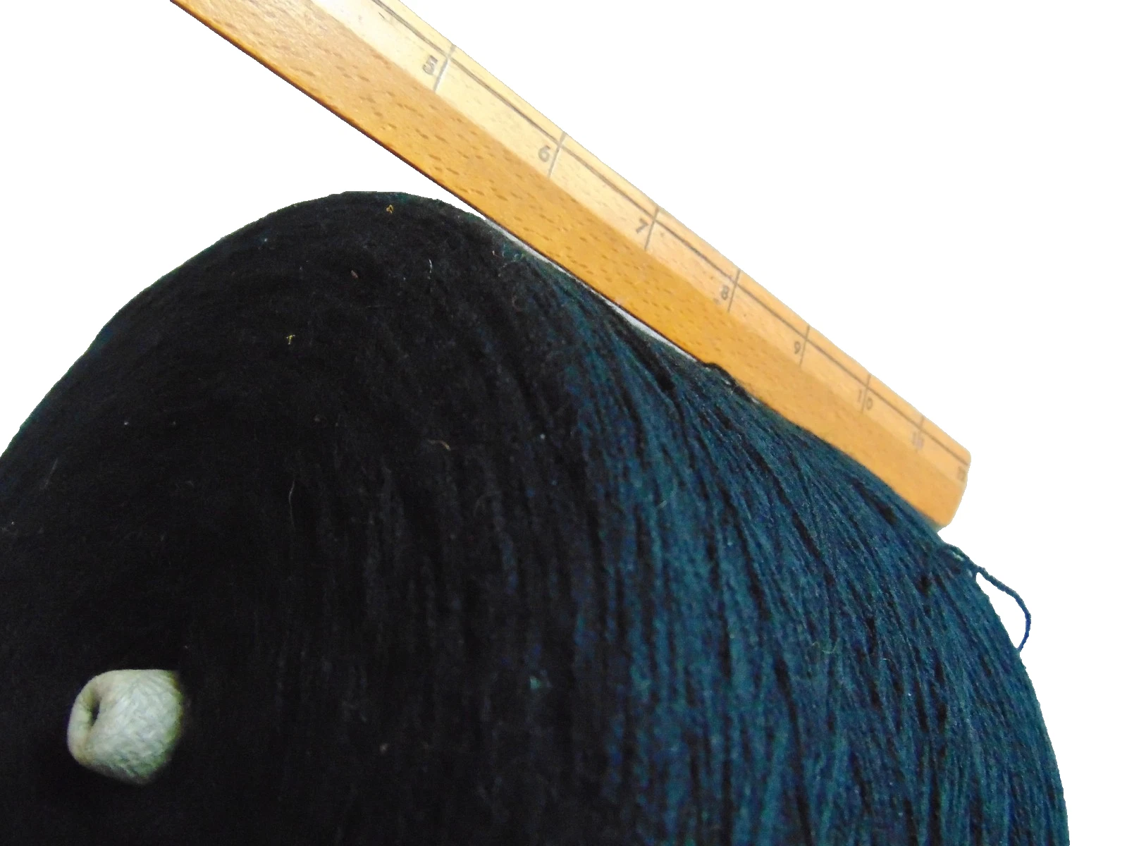 Vintage Unbranded Machine Cone Fingering/Sport Navy Blue Yarn 2+ Lbs. NICE image 4