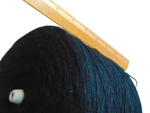 Vintage Unbranded Machine Cone Fingering/Sport Navy Blue Yarn 2+ Lbs. NICE image 4