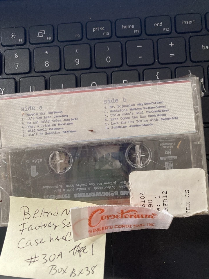 Singers and Songwriters 1970-1971 NEW & SEALED Tape 1  Cassette Hairliine cracks - Image 2 of 2