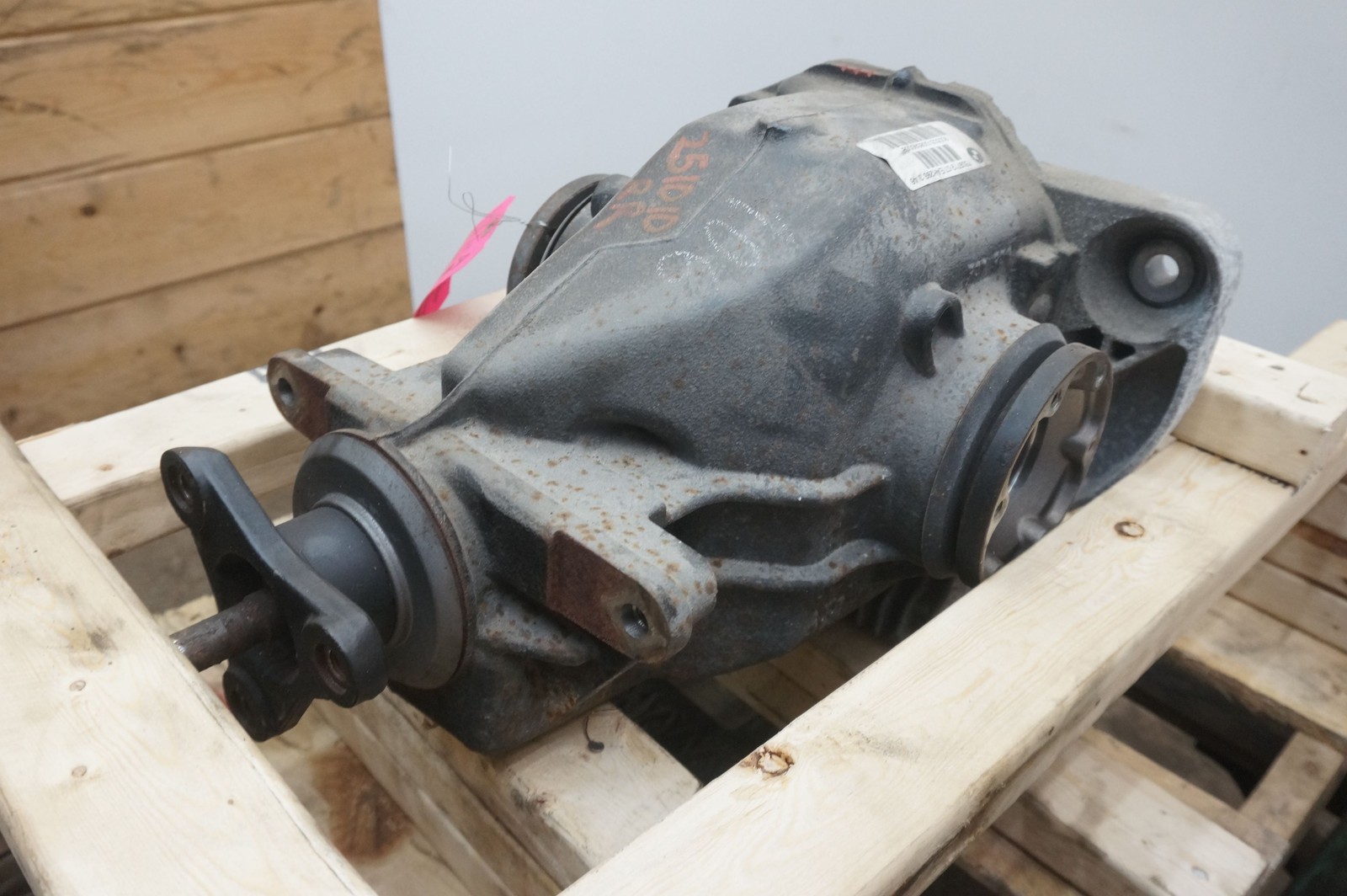Rear Differential Carrier Axle Drive 3.46 33107509712 Rolls Royce Phantom VII