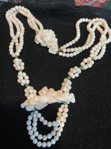 Vtg Angel Skin Coral Necklace With Carved Flowers 