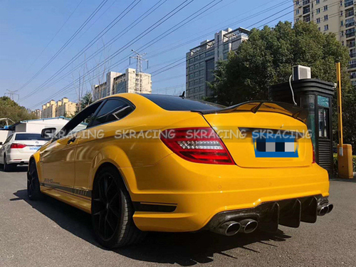 Glossy Black Rear Bumper Diffuser Lip Refit For Mercedes Benz W204 C63 2012-2014 - Picture 6 of 8