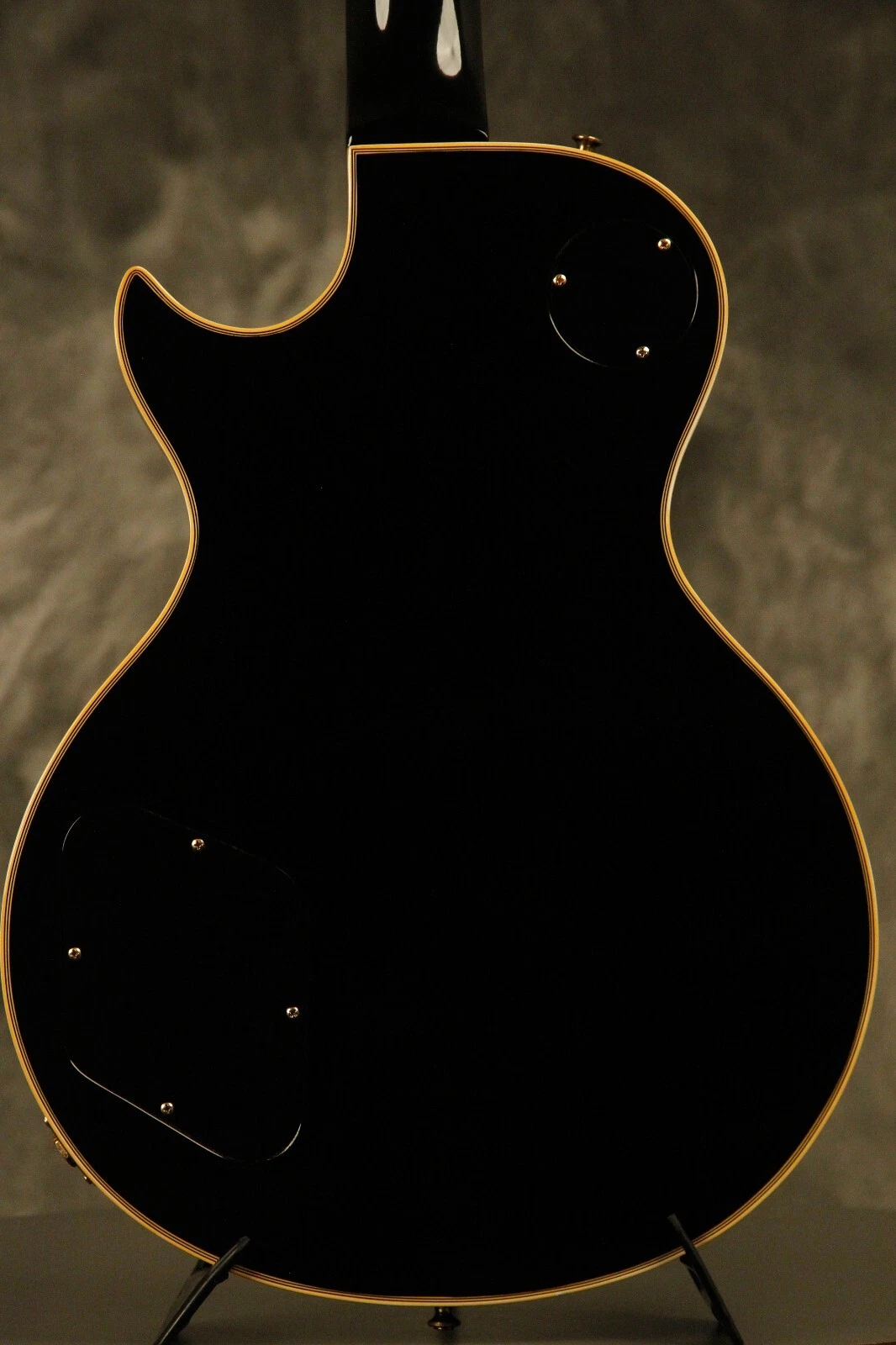 Picture 18 of 24