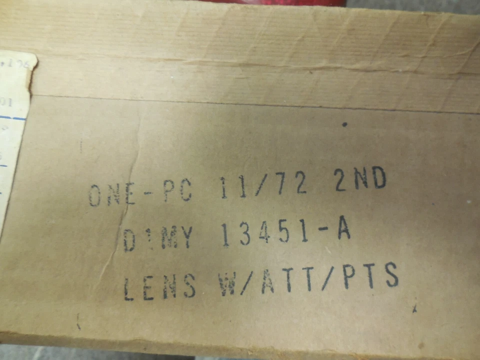 NOS 1971 Mercury Monterey Marquis 或 Meteor 尾灯镜头 右握 D1MY-13451-A — 第 3/3 张图片