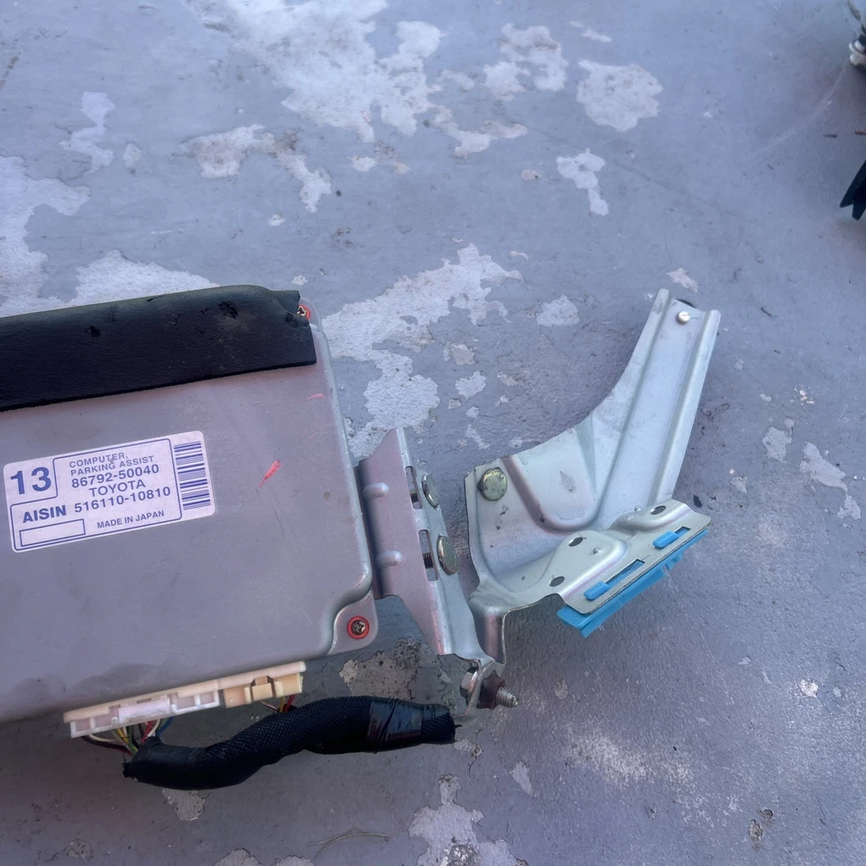 2004 2005 2006 LEXUS LS430 ПАРКОВКИ ПОМОЩЬ КОМПЬЮТЕРНЫЙ МОДУЛЬ OEM 86792-50040 - Изображение 3 из 4