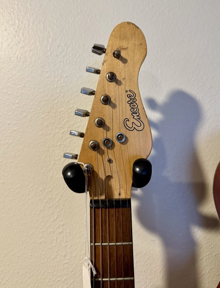 Encore Stratocaster Años 80 Rojo Modelo Temprano Suena Genial Foto 3 de 4