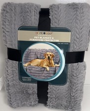 Pet Blanket 60x70 Oversized Waterproof Blanket   Reversible Plush Protection NEW