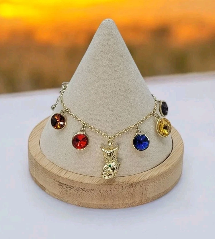 Brazalete dorado Marvel Avengers Endgame Infinity Stone Charm 6,5-7,5" enchapado en metal Foto 3 de 4