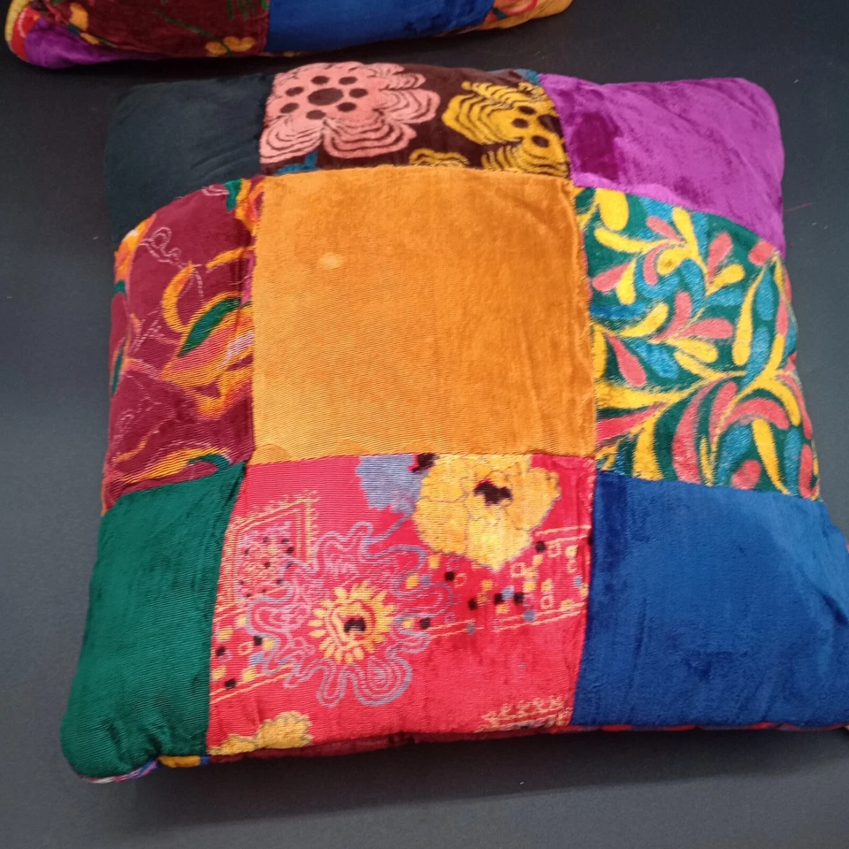 Almohadas Terciopelo Patchwork Artesanales Boho Chic Abuela Núcleo De Colección 16 pulgadas Foto 2 de 4