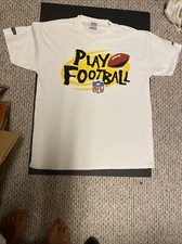 Vintage Play Football NFL Toys R Us T-Shirt Size Medium, Made In USA Jerzees