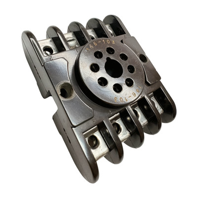 Amphenol 146-103 Relay Socket Base 8-Pin **Please Read**