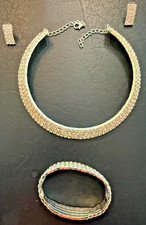 Silver-Tone Clear Rhinestone Necklace Bracelet Pierced Earrings Jewelry Set
