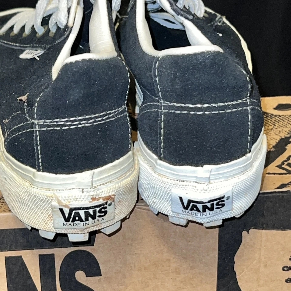 Vintage Vans Cals Platform 90’s Black Suede Shoes Women’s Size 8 - Rare! - Image 3 of 4
