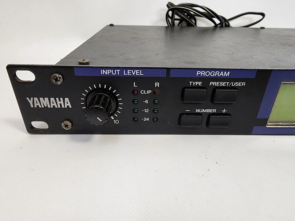 YAMAHA REV500 Digital Reverberator Reverb Effect Processor Rack Unit - Image 2 of 4