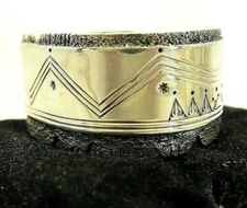 DAVID TUNE signed Hopi, Creek, Navajo BRACELET Sterling Silver ADVANCED SKILLS!