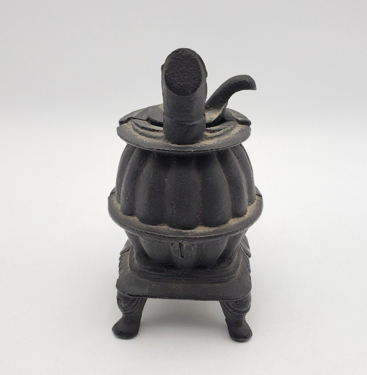 Vintage Miniature Cast Iron Pot Belly Stove w/ Original Lid - Made in  Taiwan | eBay