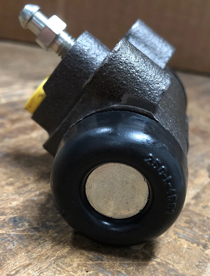 Cilindro trasero de rueda de freno de tambor Beck/Arnley nuevo de stock para BMW 318I #072-8311 84-85. Foto 3 de 4