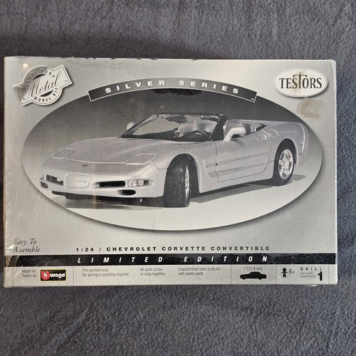 Kit carrosserie métal cabriolet Corvette vintage neuf dans sa boîte par Testor édition limitée échelle 1:24 - Photo 1/9