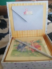 Disney Winnie the Pooh Stationery Gift Box Set   Note Cards, Envelopes, Stickers