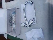 Grenvik Basin Mono Mixer Tap with Waste Plumbing Fixture