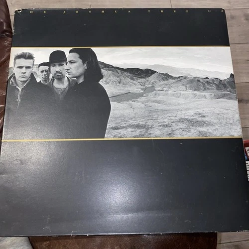 U2  - "  The Joshua Tree " 1987 UK   LP , U26 with lyric poster, play tested