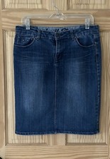 Vanilla Star Distressed Denim Skirt Size 11 Juniors Blue Jean Raw Hem Y2K Boho