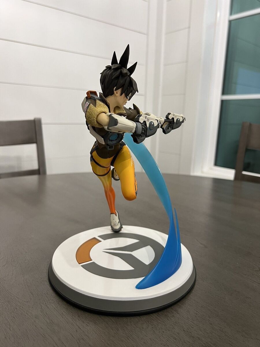 Overwatch Tracer 12-Inch Statue