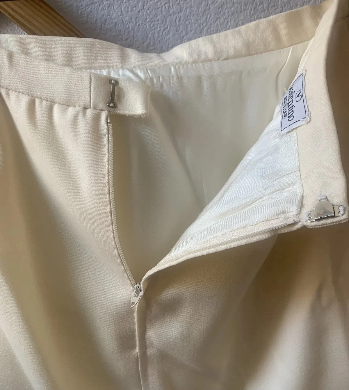 Minigonna vintage anni '90 Valentino Boutique crema avorio taglia 10