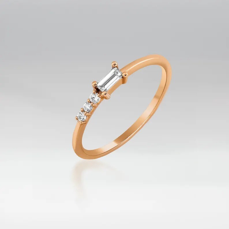 Elegant Gold Baguette Diamond Engagement Ring for Women in Silver-image