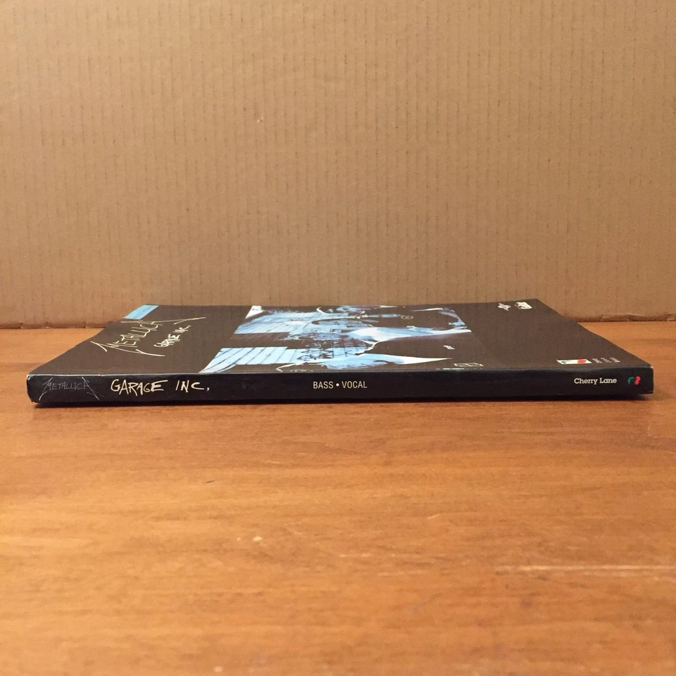 Metallica Garage Inc. Bass Guitar Tab Songbook 1999 Cherry Lane TPB Good+/VG - Image 3 of 4