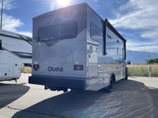2027 Thor Motor Coach Omni Trail Z30