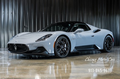 2023 Maserati MC20 Convertible MSRP $298k+ Only 2600 Miles! Ceramic Brakes