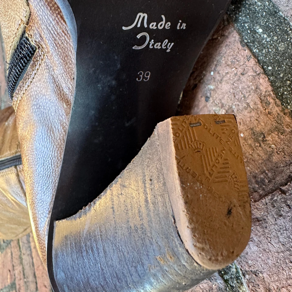 Made in Italy Leather Mid-Calf Boots EU 39 US 8.5/9 Cognac Pointed Toe Heel - Image 4 of 4