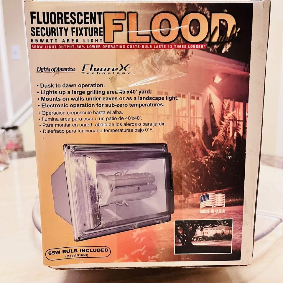 Nuevo accesorio de seguridad de luz de inundación fluorescente Lights Of America 9265 stock antiguo Foto 3 de 4