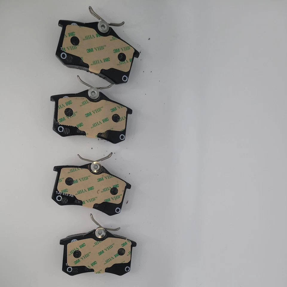 NUEVO JUEGO PASTILLAS FRENO RUEDA TRASERA VOLKSWAGEN BEETLE 9C 6C0698451A OEM Foto 4 de 4