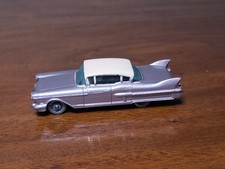Matchbox Lesney No 27 Cadillac Mauve/Crimson Spw VNM no Box