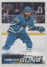 2022-23 Upper Deck Extended Series Young Guns Nick Cicek #707 0ju0
