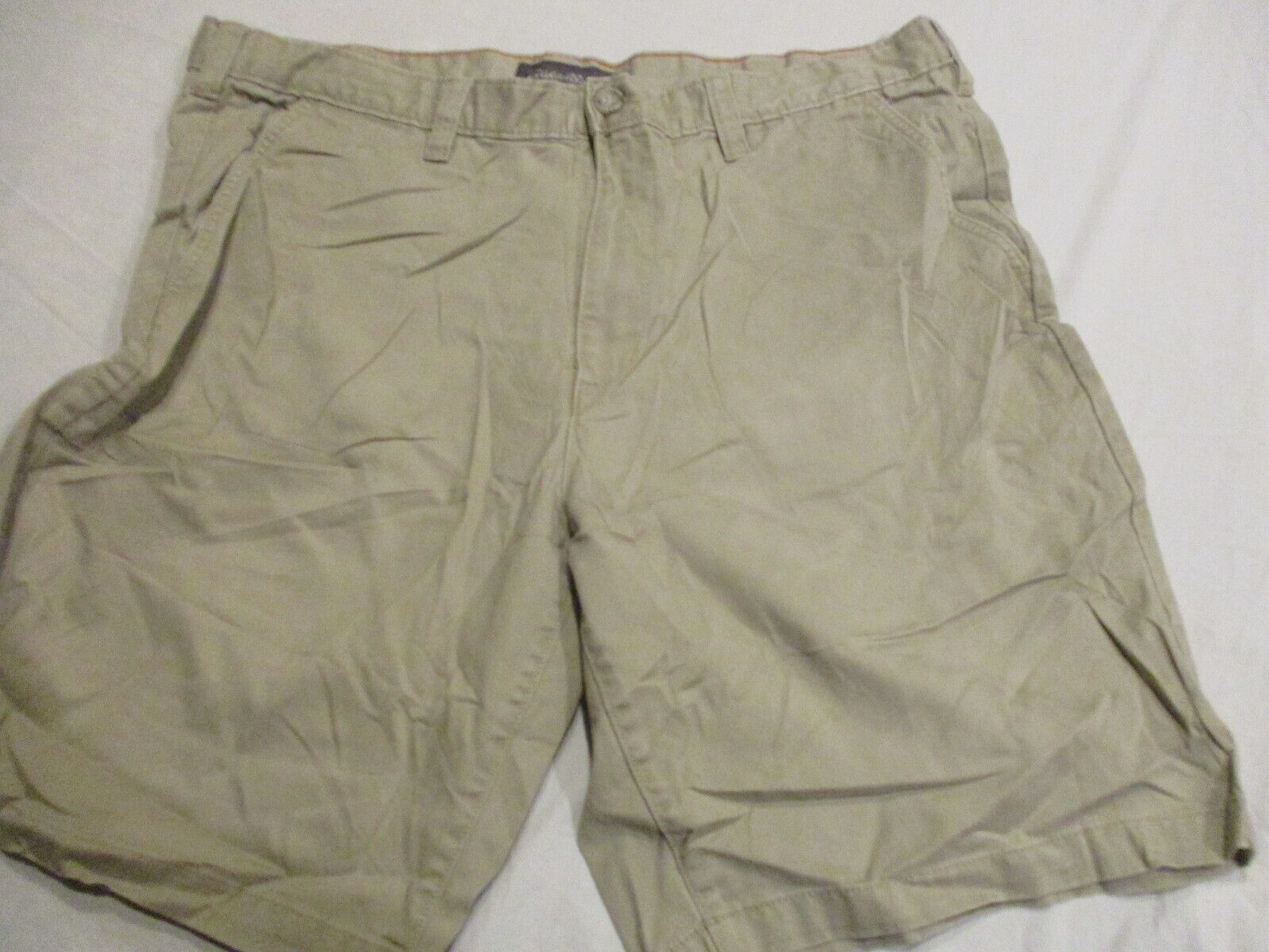 Eddie Bauer Beige Chino Shorts Size 38 Relaxed Fit Casual Style