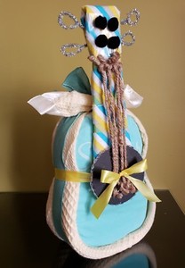 guitar diaper cake