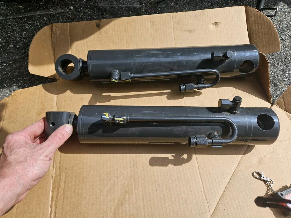 NEW! OEM BOBCAT GRAPPLE BUCKET CYLINDER Part 7212595 *Read Details* eBay