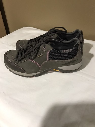 dansko vibram waterproof