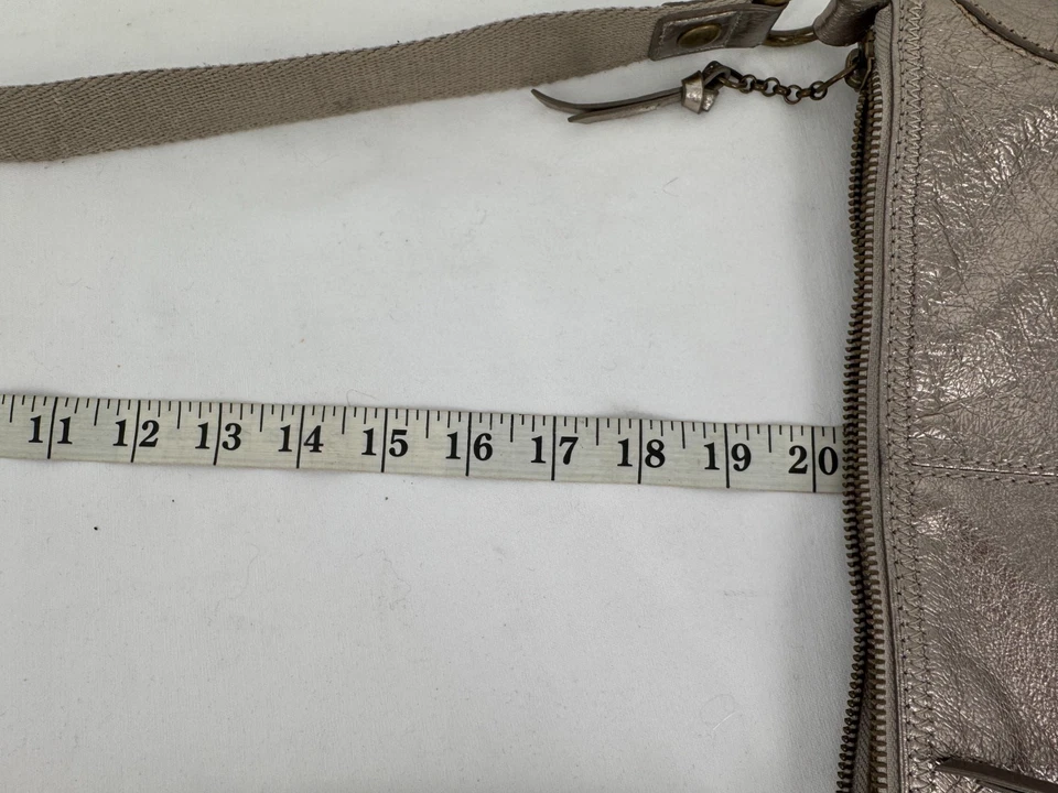 The Sak Metallic Gold Shiny Leather Crossbody Shoulder Hobo Bag Handbag Purse - Image 4 of 4