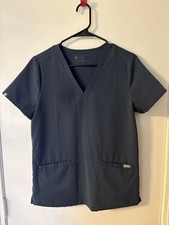 Figs Casma Technical Collection Three-Pocket Scrub Top Dark Harbor Gray