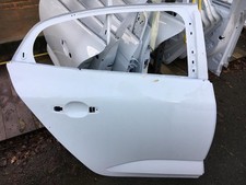 Porte arrière et accessoires Renault FLUENCE