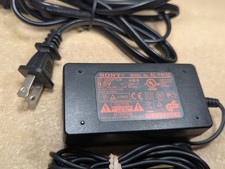 GENUINE Sony Charger AC Power Adapter AC-FX150 DVDFX820 DVP-FX825 DVP-FX811