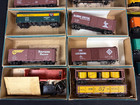 HO Gauge Train Lot of 16 Athearn Varney Roco Train Miniatures BoxCars USED — photo 3