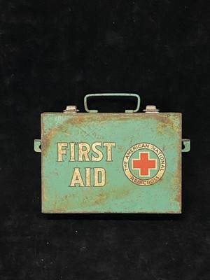 Vintage 1950s American Red Cross First Aid Kit Green With Supplies H5